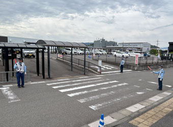 交通誘導警備業務